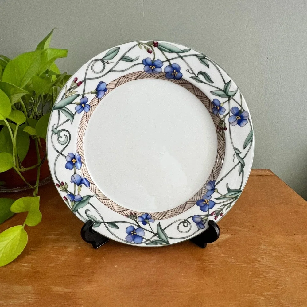 Dansk Umbrian Flowers Dinner Plate 11 Inch Blue Floral Basketweave Portugal